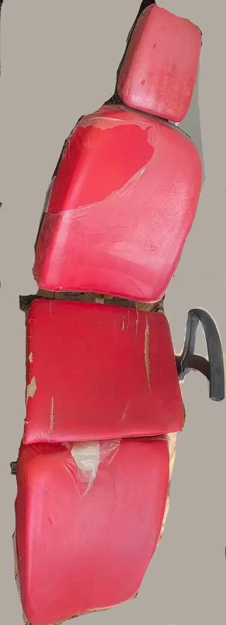 صندلی آرایشگاه|آرایشگاه و سالن‌های زیبایی|فردوس (خراسان), |دیوار