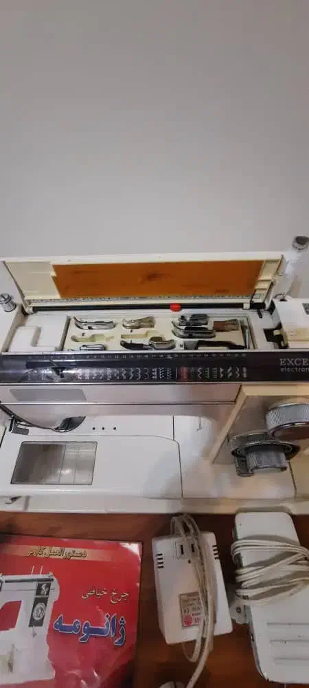 چرخ خیاطی ژانومه ۸۱۵ اصل ژاپن|چرخ خیاطی و ریسندگی|کرج, عظیمیه|دیوار