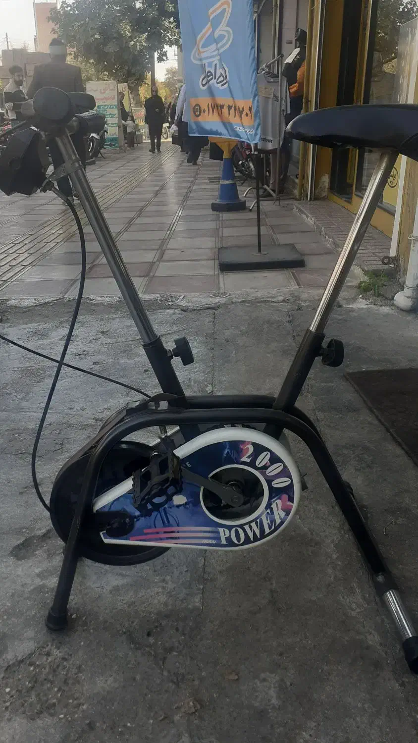 دوچرخه ثابت ورزش|تجهیزات ورزشی|گنبد کاووس, |دیوار