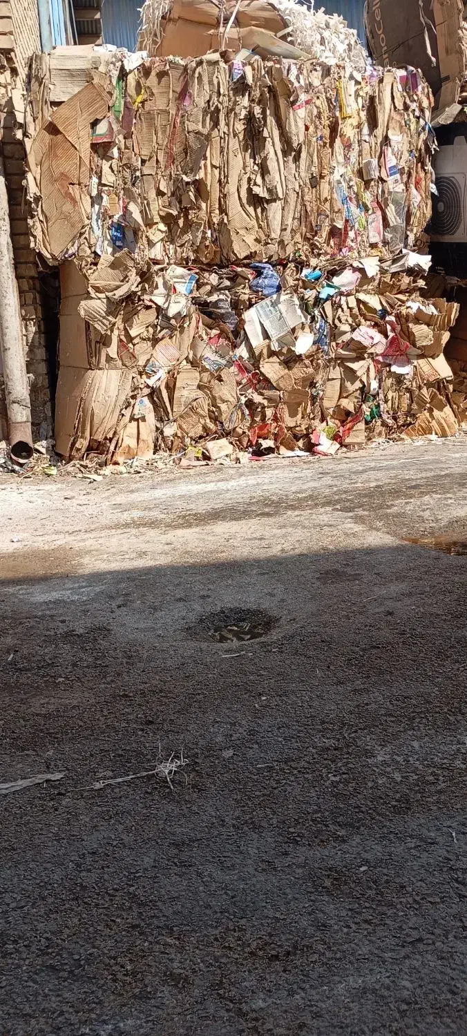 خریدار ضایعات دفتروکتاب وکاغذ|خدمات پیشه و مهارت|اصفهان, خواجه عمید|دیوار