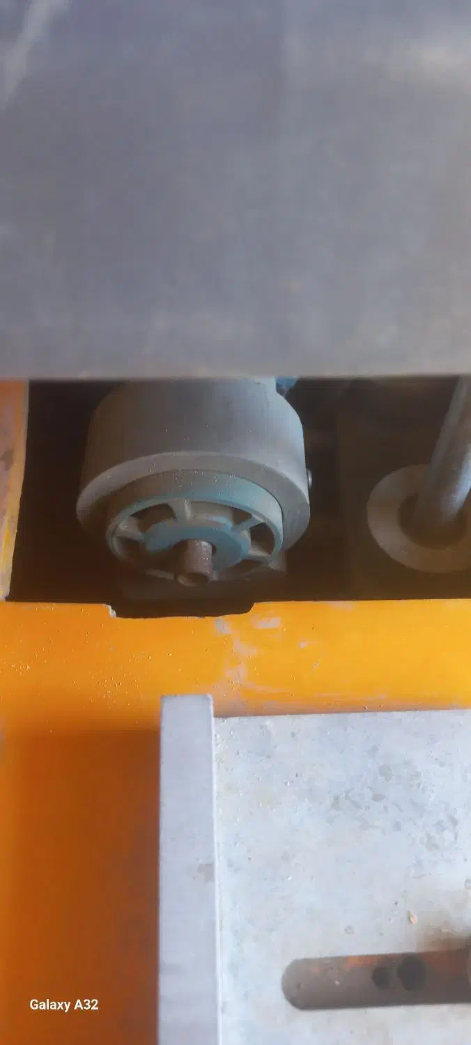 کرنر زن پی وی سی|ماشین‌آلات صنعتی|محمدشهر, زیبادشت|دیوار