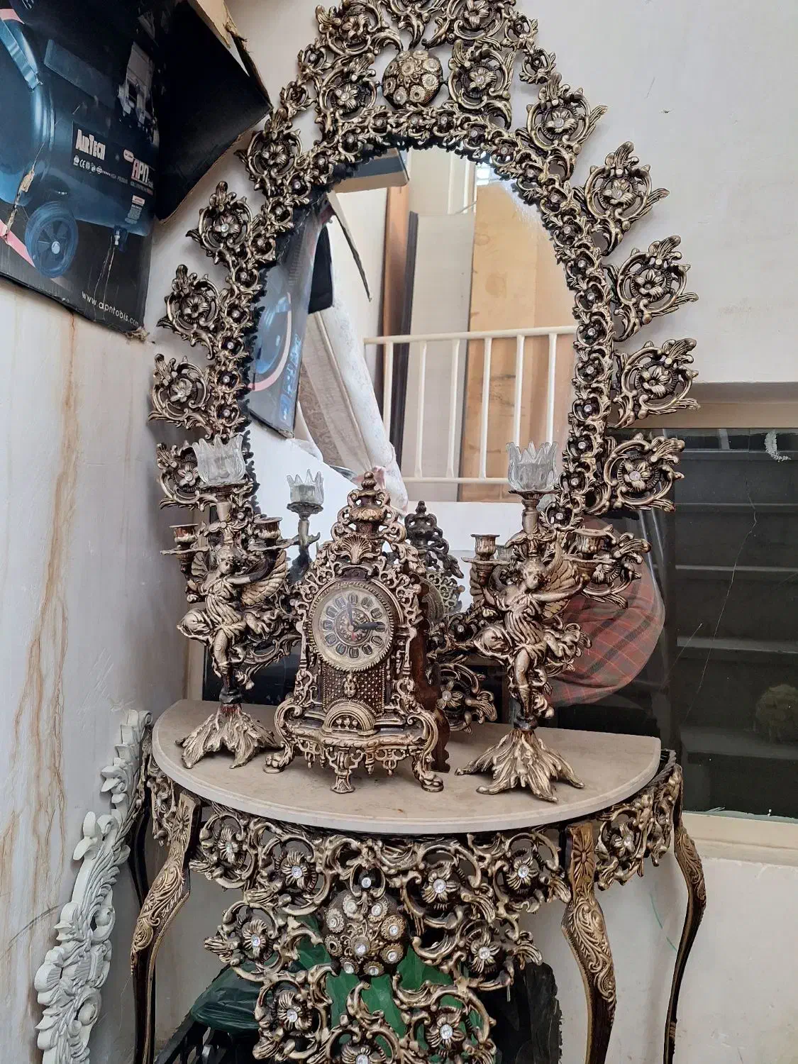 آینه و شمعدان|آینه|اصفهان, مولوی|دیوار