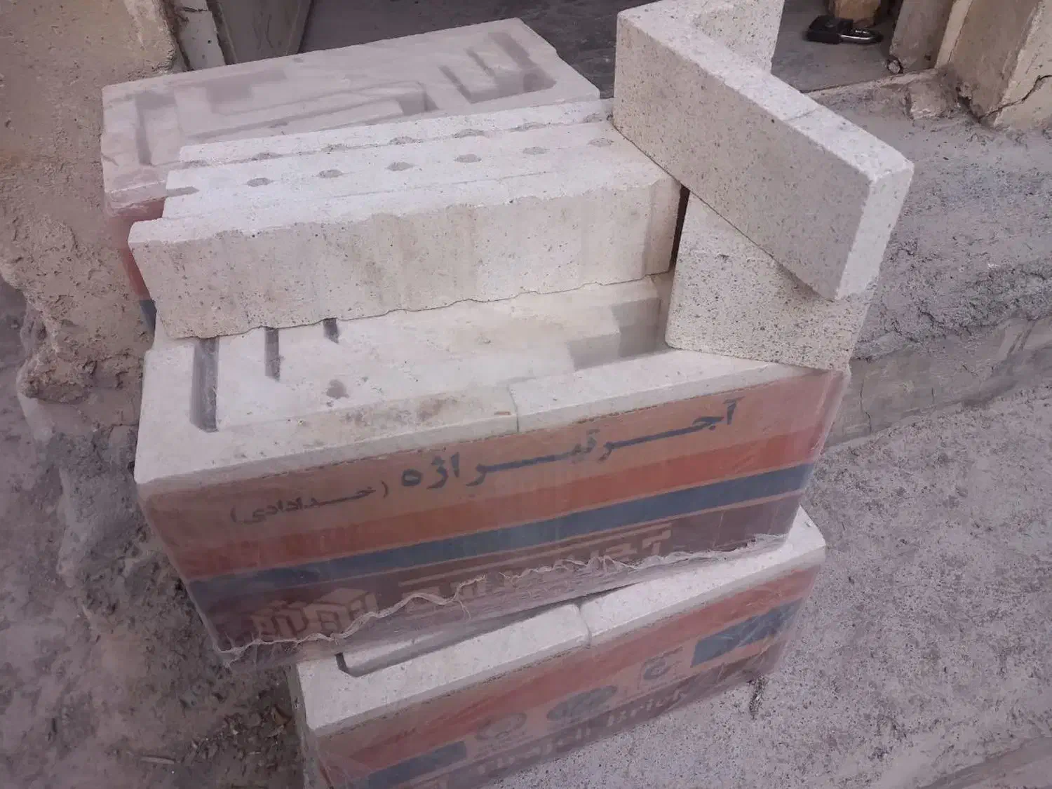 آجر نما تیراژه|مصالح و تجهیزات ساختمان|شهمیرزاد, |دیوار