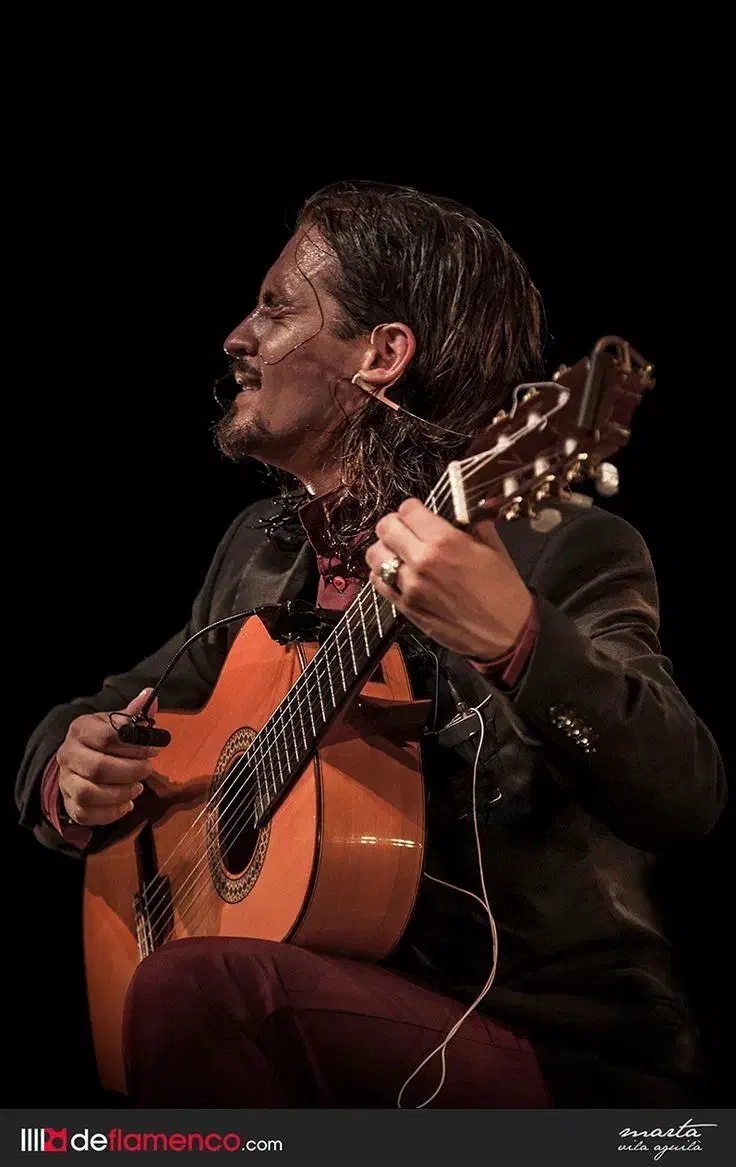 آموزش گیتار، آواز و آهنگسازی|خدمات آموزشی|مشهد, رضاشهر|دیوار