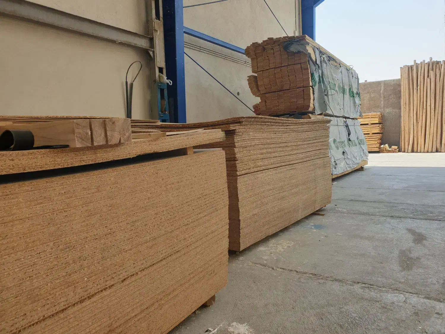 کالای چوب امین چابک|عمدهفروشی|شیراز, دباغ خانه|دیوار