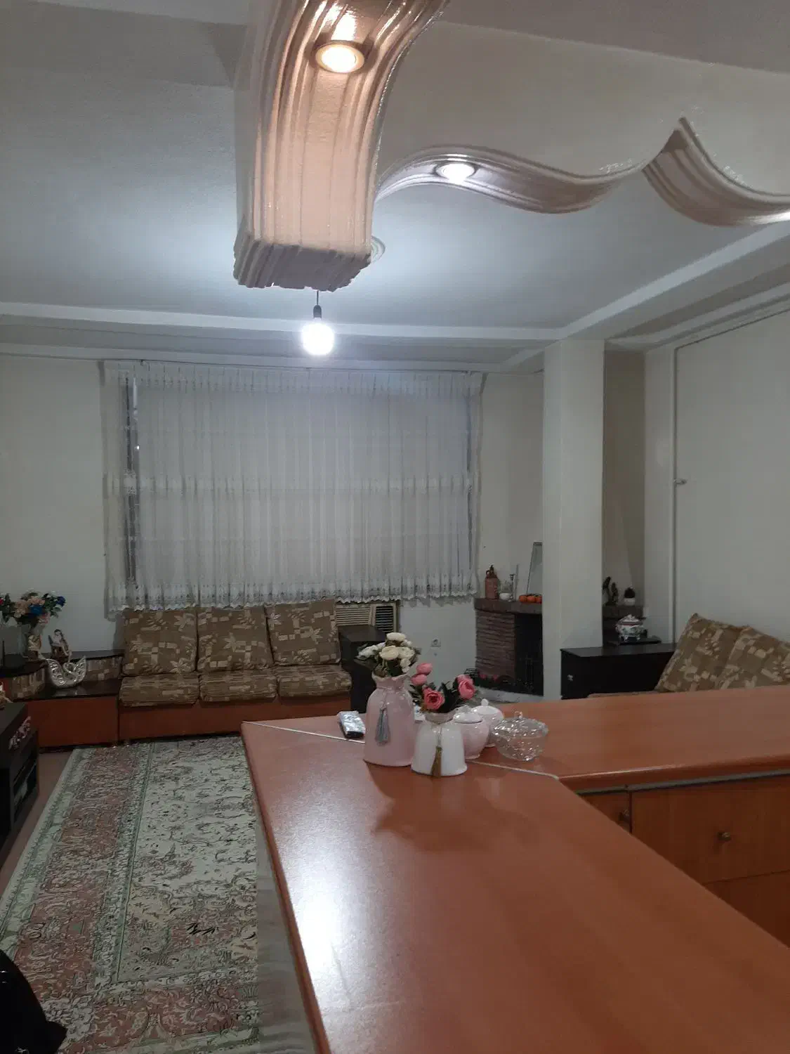 واحد ۵۶ متری بر خیابان اصلی|فروش آپارتمان|بندر انزلی, آذربایجان|دیوار