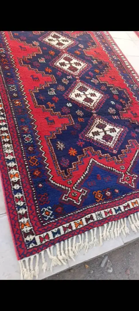 قالی محلی دست بافت|فرش|گلستان (کرمان), |دیوار