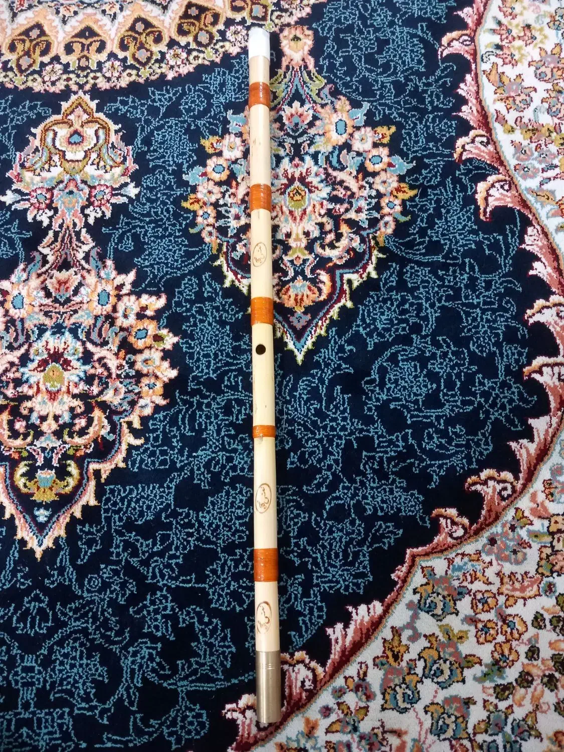 نی فا|سازهای بادی|لشت نشا, |دیوار