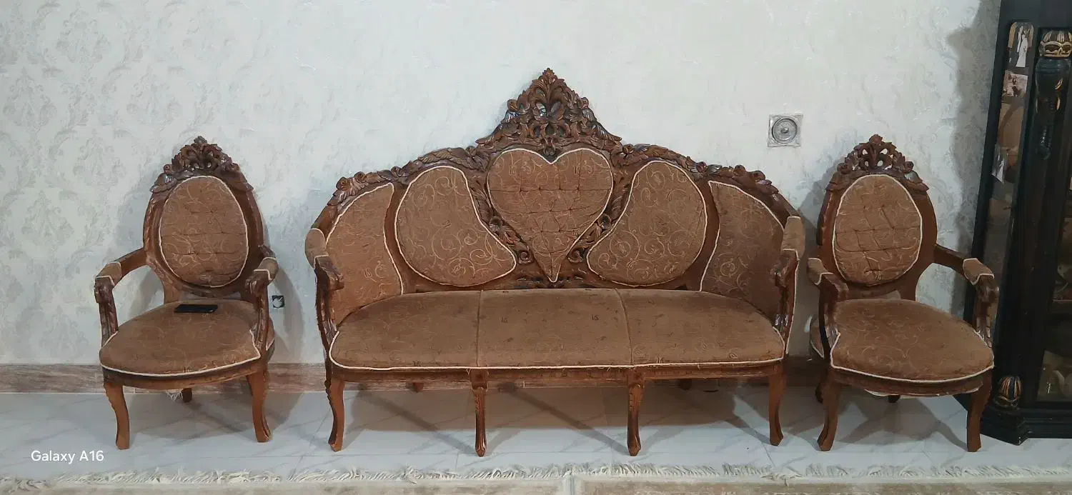 مبل سلطنتی چوب گردو|مبلمان خانگی و میز عسلی|کازرون, |دیوار