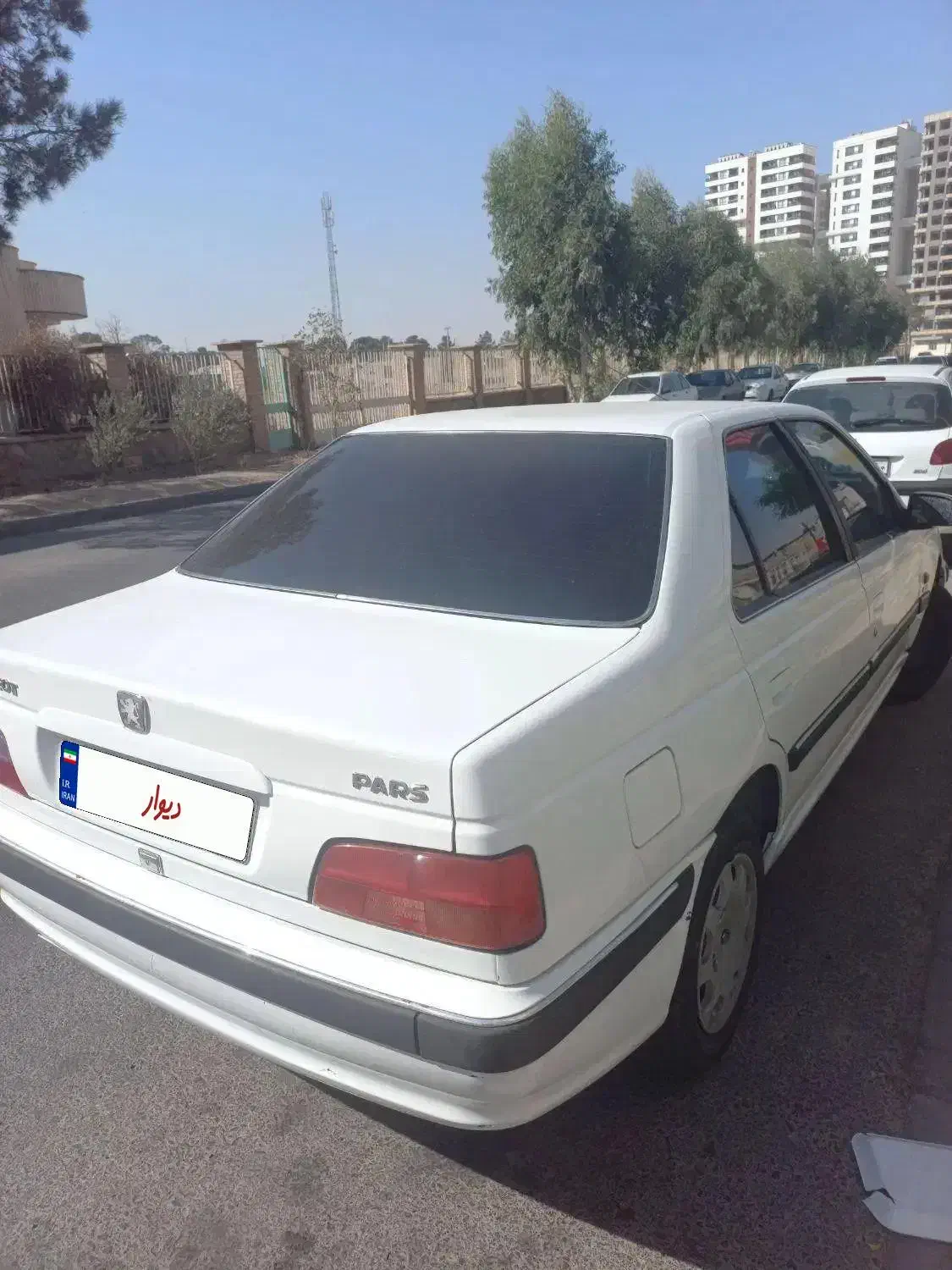 پژو پارس اسفند ۹۱ دوگانه فابریک|خودرو سواری و وانت|قم, الغدیر|دیوار
