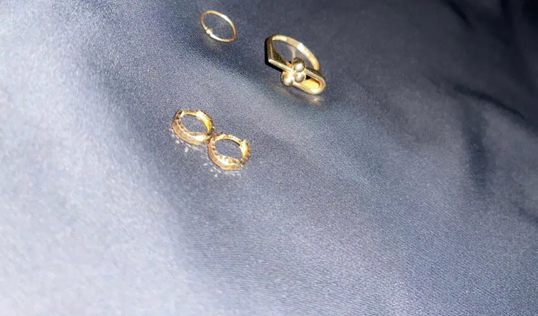 طلا ۷۰ بالا تابلو|جواهرات|تهران, تهرانپارس شرقی|دیوار