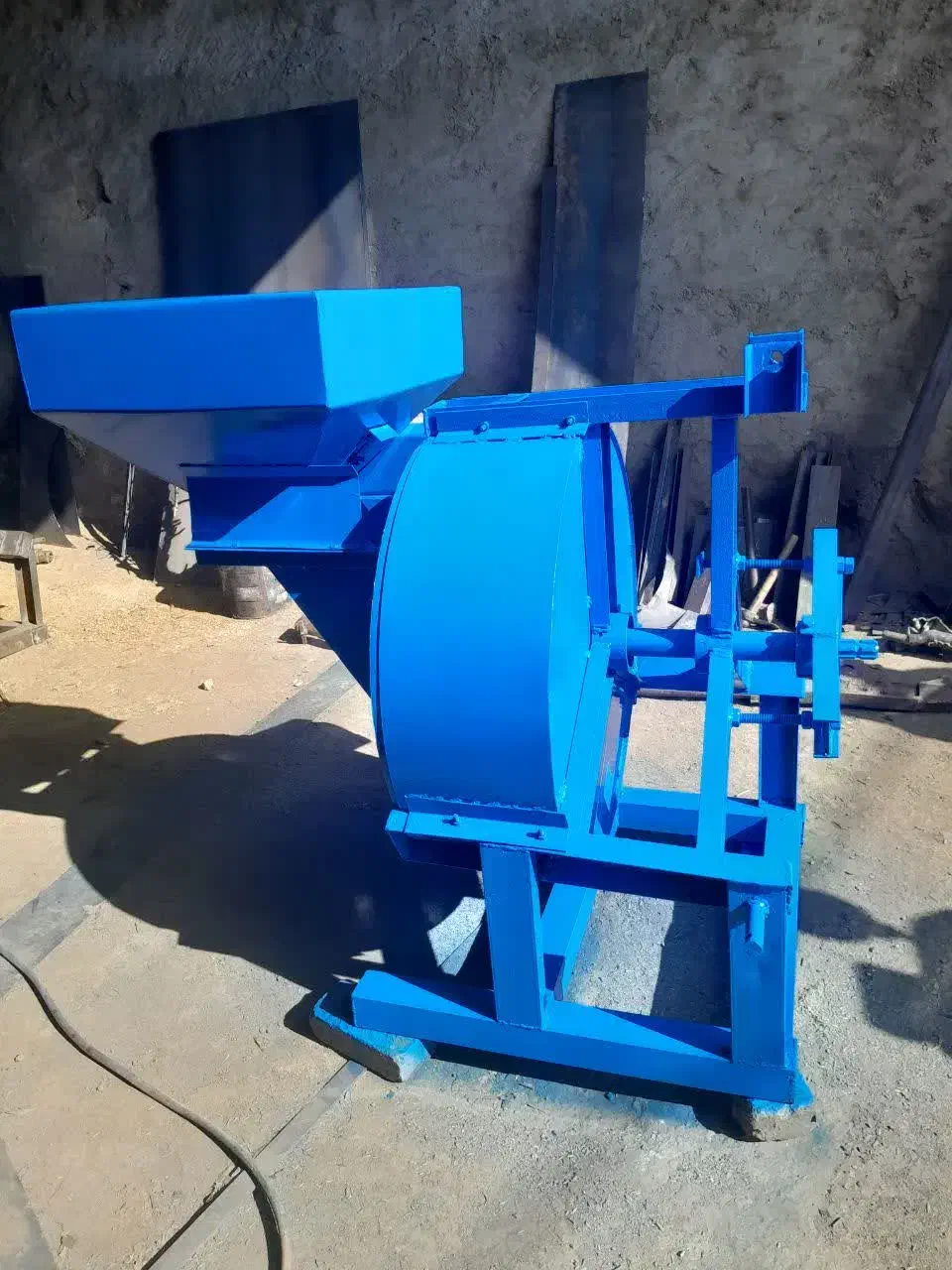 آسیاب تراکتوری.|ماشینآلات صنعتی|تاکستان, |دیوار