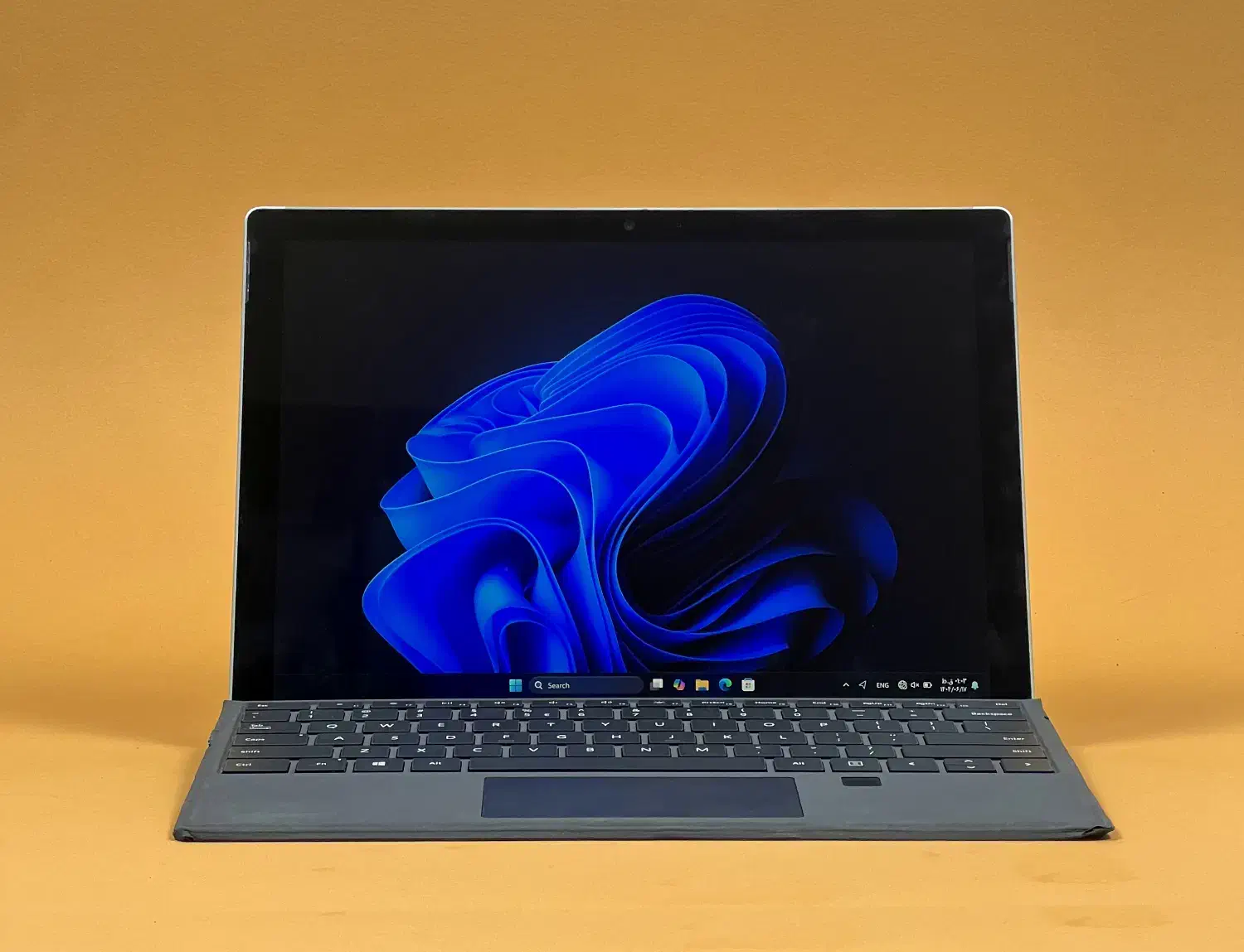 لپ تاپ تبلت شو ماکروسافت Surface pro 5|رایانه همراه|نجف‌آباد, شریعتی غربی|دیوار