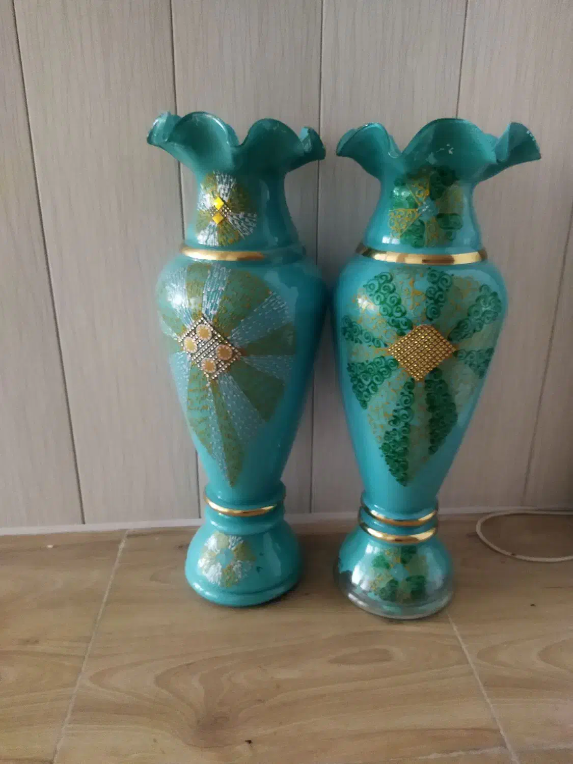 گلدان|صنایع دستی و سایر لوازم تزئینی|اسلام‌‌آباد غرب, |دیوار