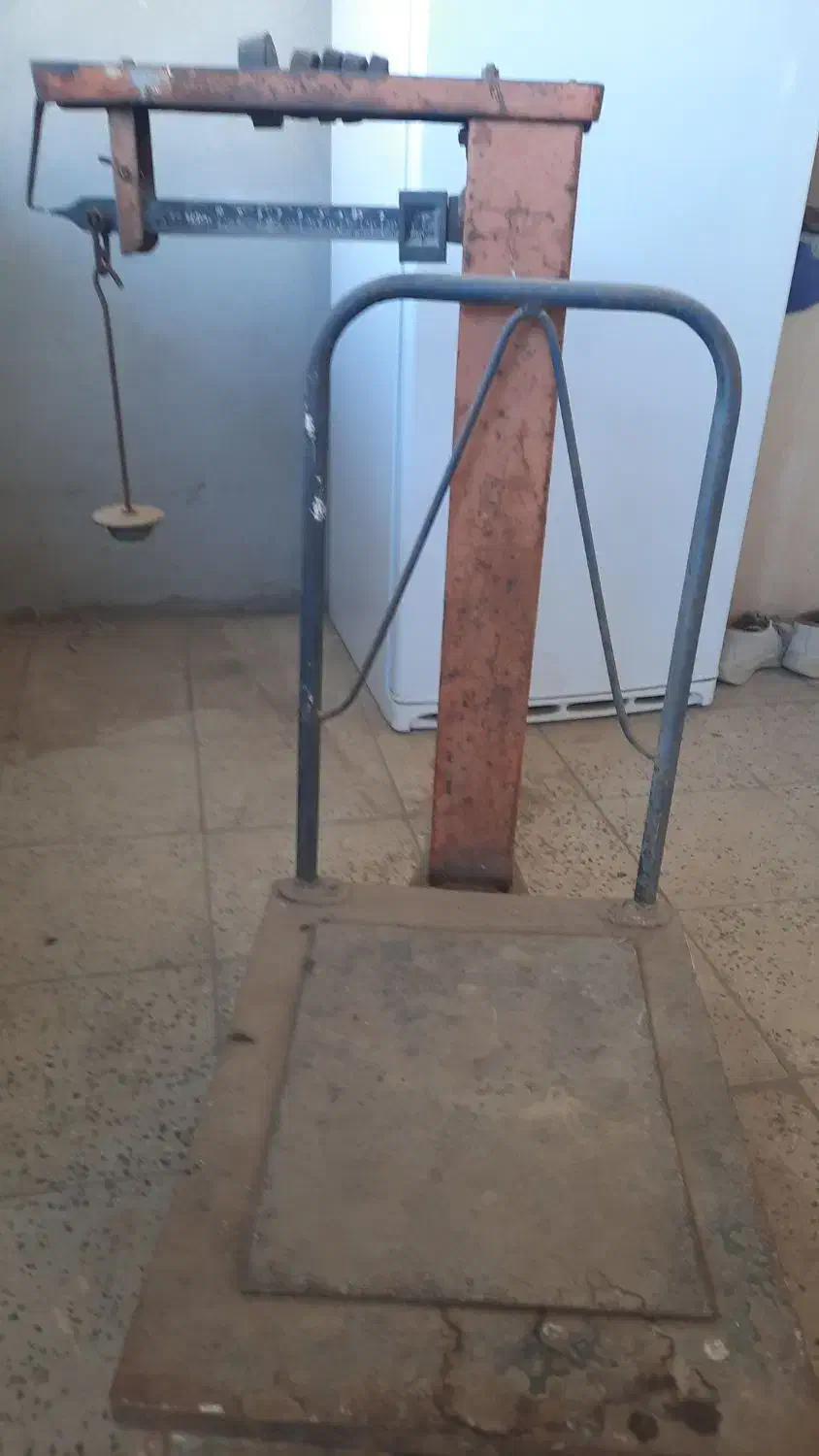 باسکول ۲۰۰کیلویی|فروشگاه و مغازه|تهران, مهرآباد|دیوار