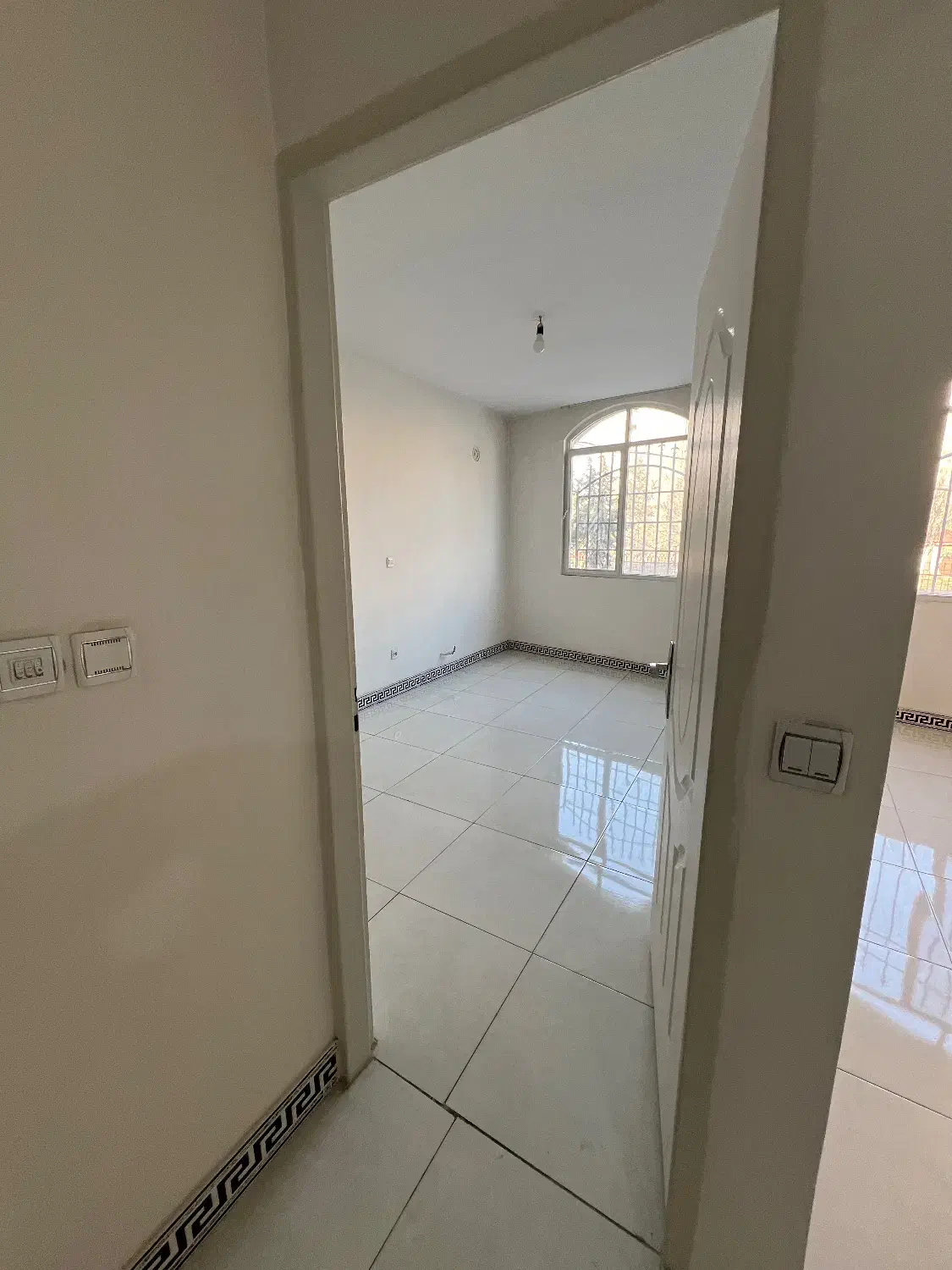 اجاره آپارتمان ۶۷ متری طبقه اول با پارکینگ|اجارهٔ آپارتمان|کرج, ساسانی (قلمستان)|دیوار