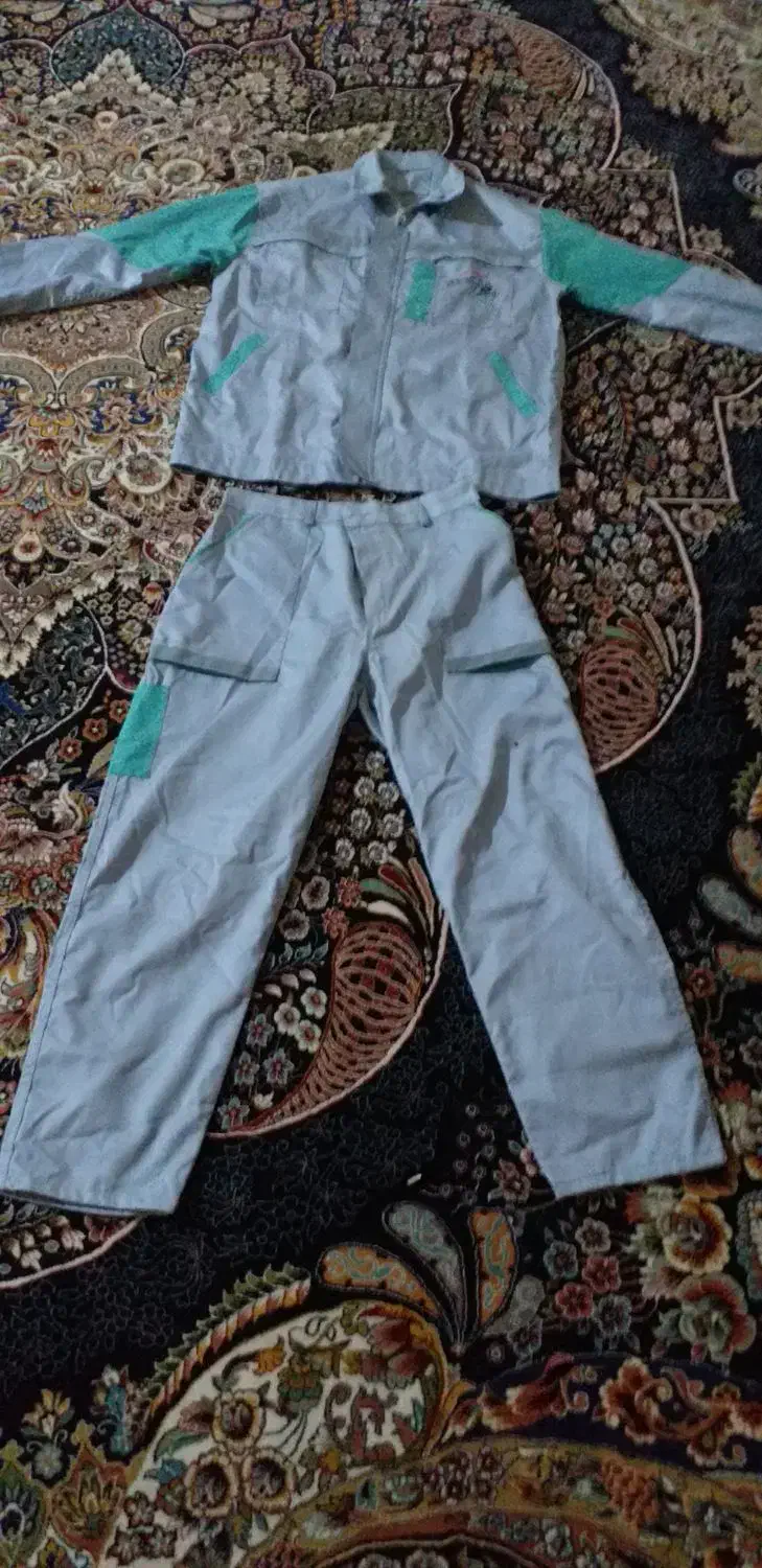 دستکش کار و لباس کا و کفش ایمنی|لباس|ایذه, |دیوار