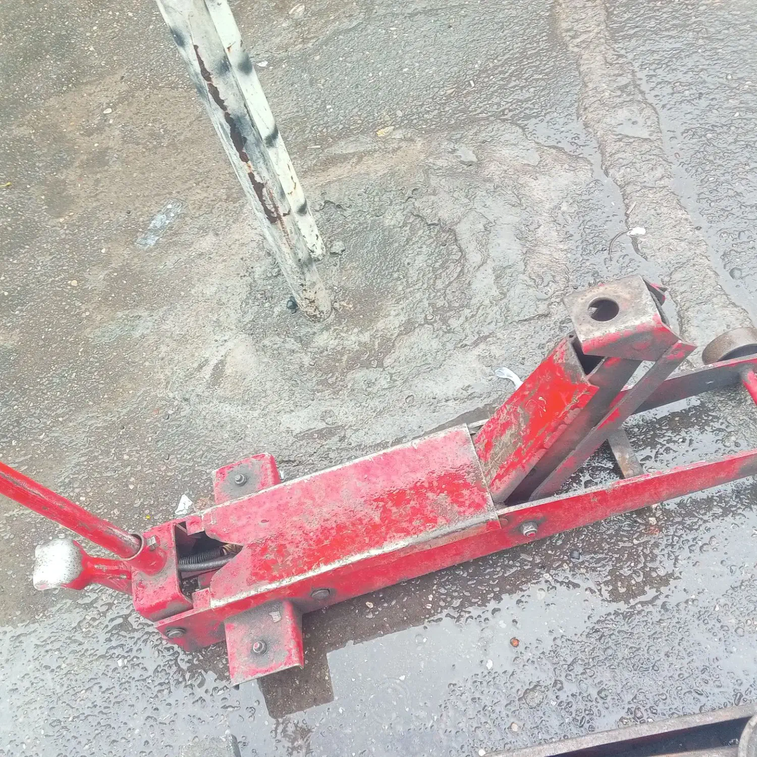 یک عدد جک سوسماری در حد نو|فروشگاه و مغازه|رشت, پل تالشان|دیوار