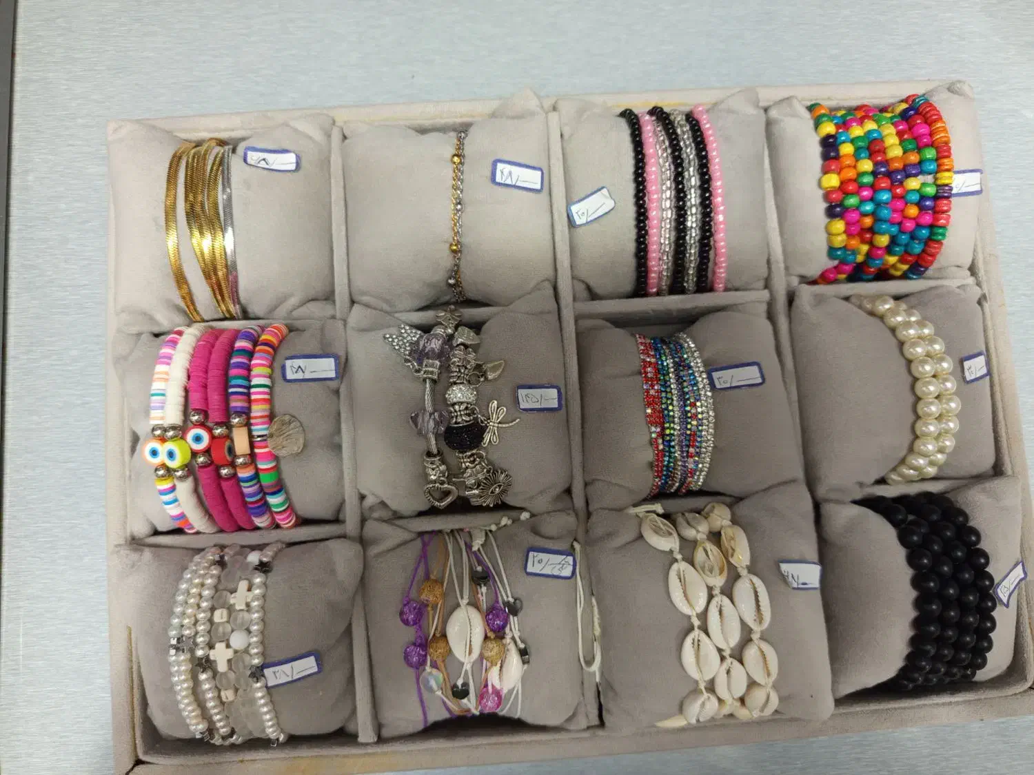 اکسسوری به قیمت عمده|بدلیجات|نجفآباد, ریاضی|دیوار