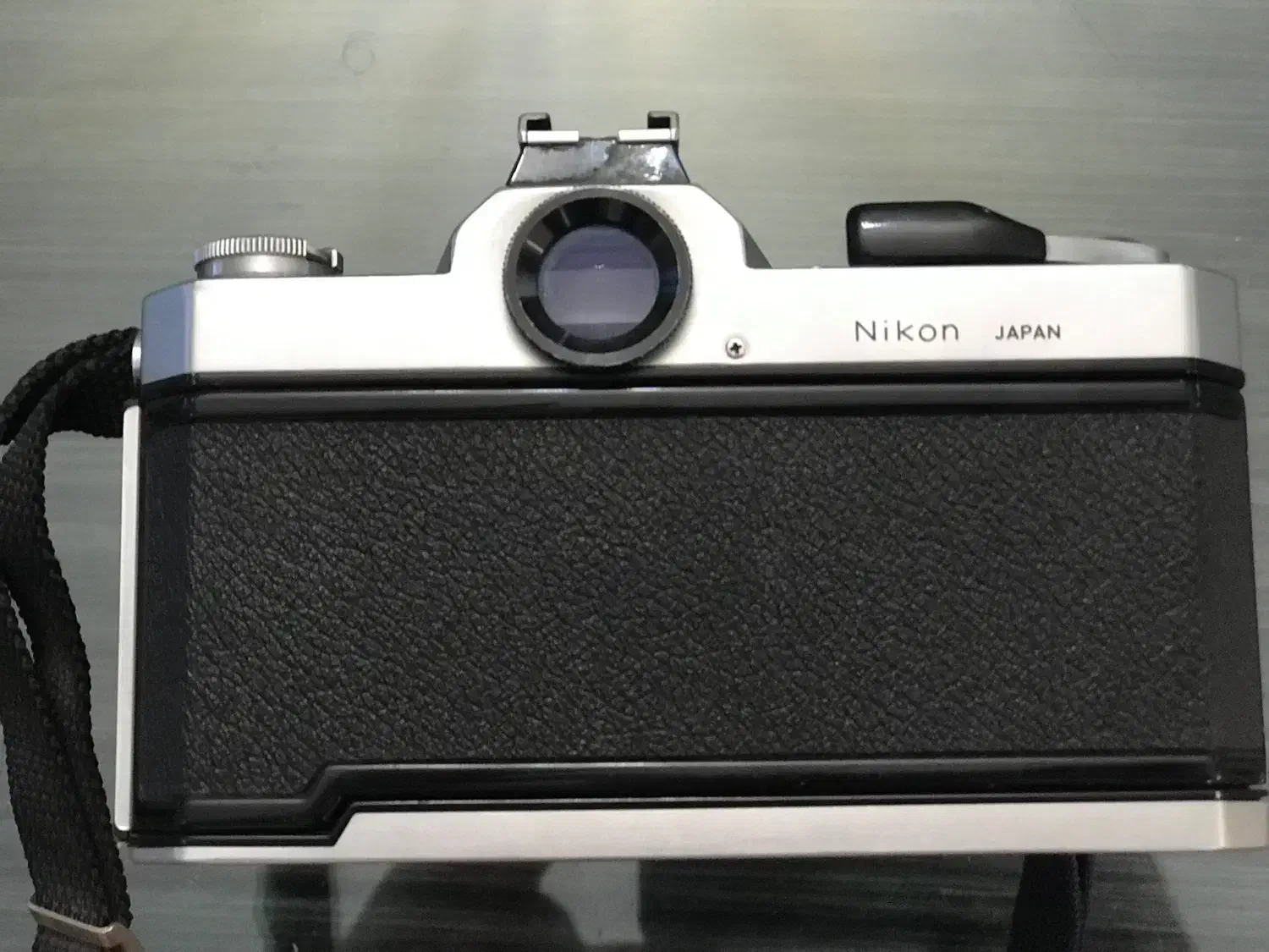 دوربین قدیمی و خاصNikon حس نوستالژی ومناسب کلکسیون|دوربین عکاسی و فیلم‌برداری|تهران, ازگل|دیوار