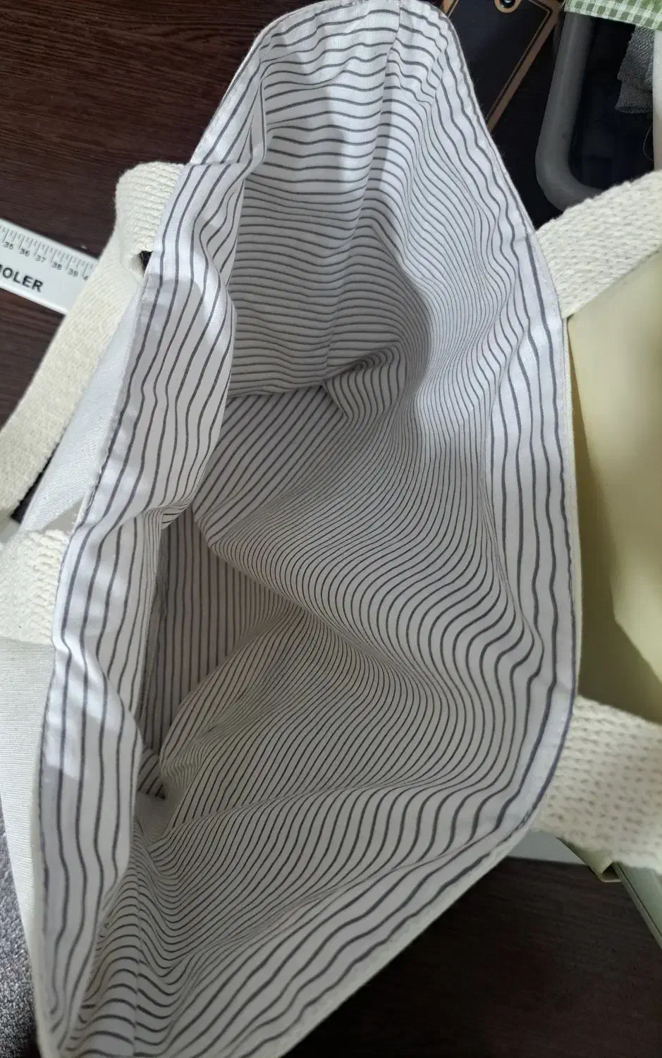 تعدادی کیف پارچه ای|کیف، کفش، کمربند|گرگان, |دیوار