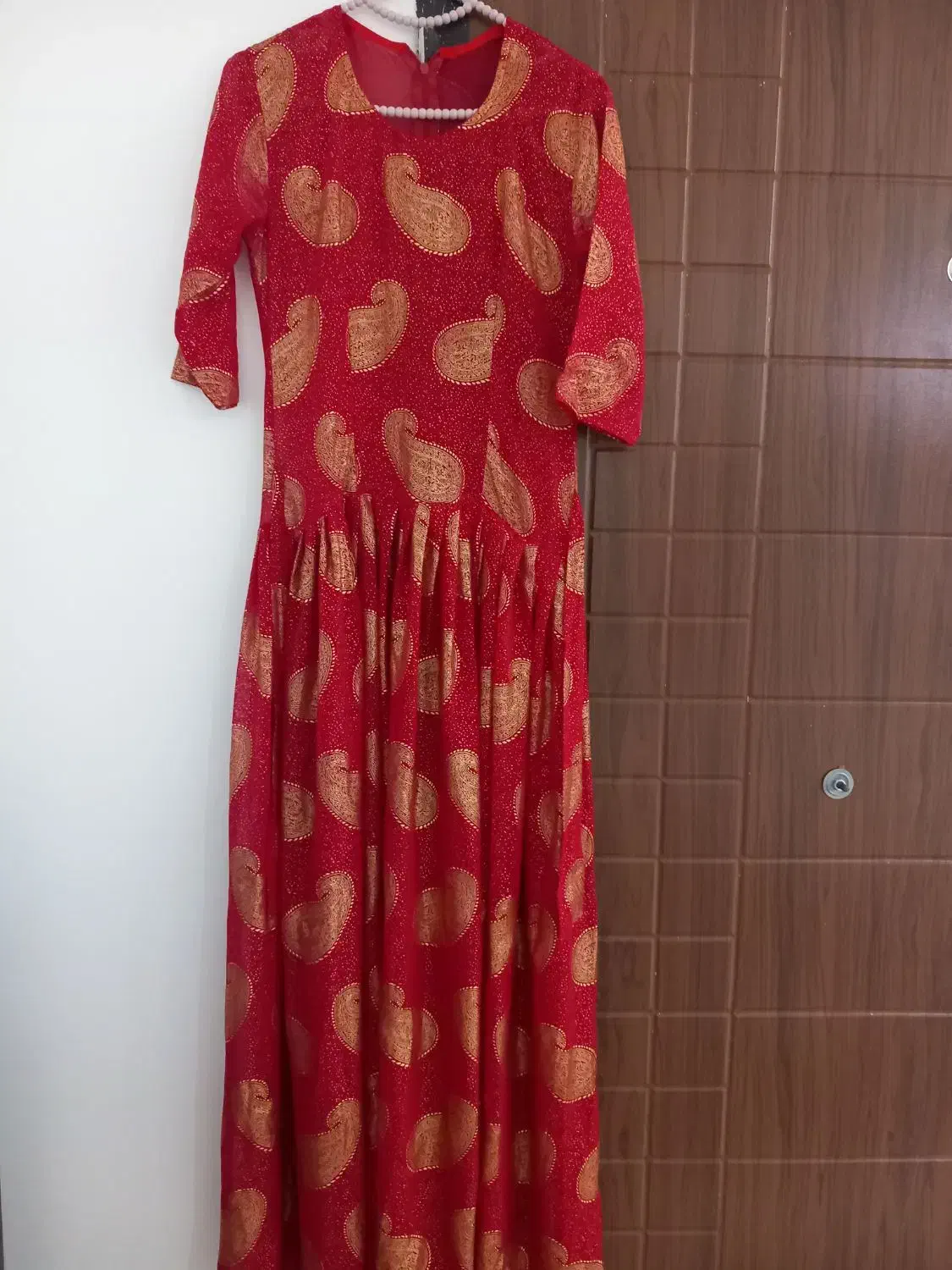 لباس محلی ومجلسی سنگین|لباس|قزوین, |دیوار