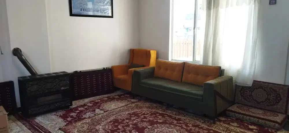 خونه باحیاط دلنشین برای مسافر(کولرگازی)|اجارهٔ کوتاه‌مدت آپارتمان و سوئیت|سنندج, |دیوار