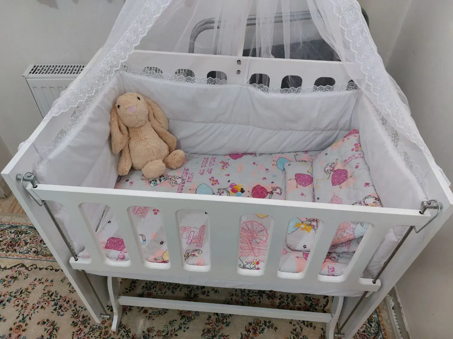 تخت گهواره شو نوزادی|تخت و سرویس خواب|سقز, |دیوار