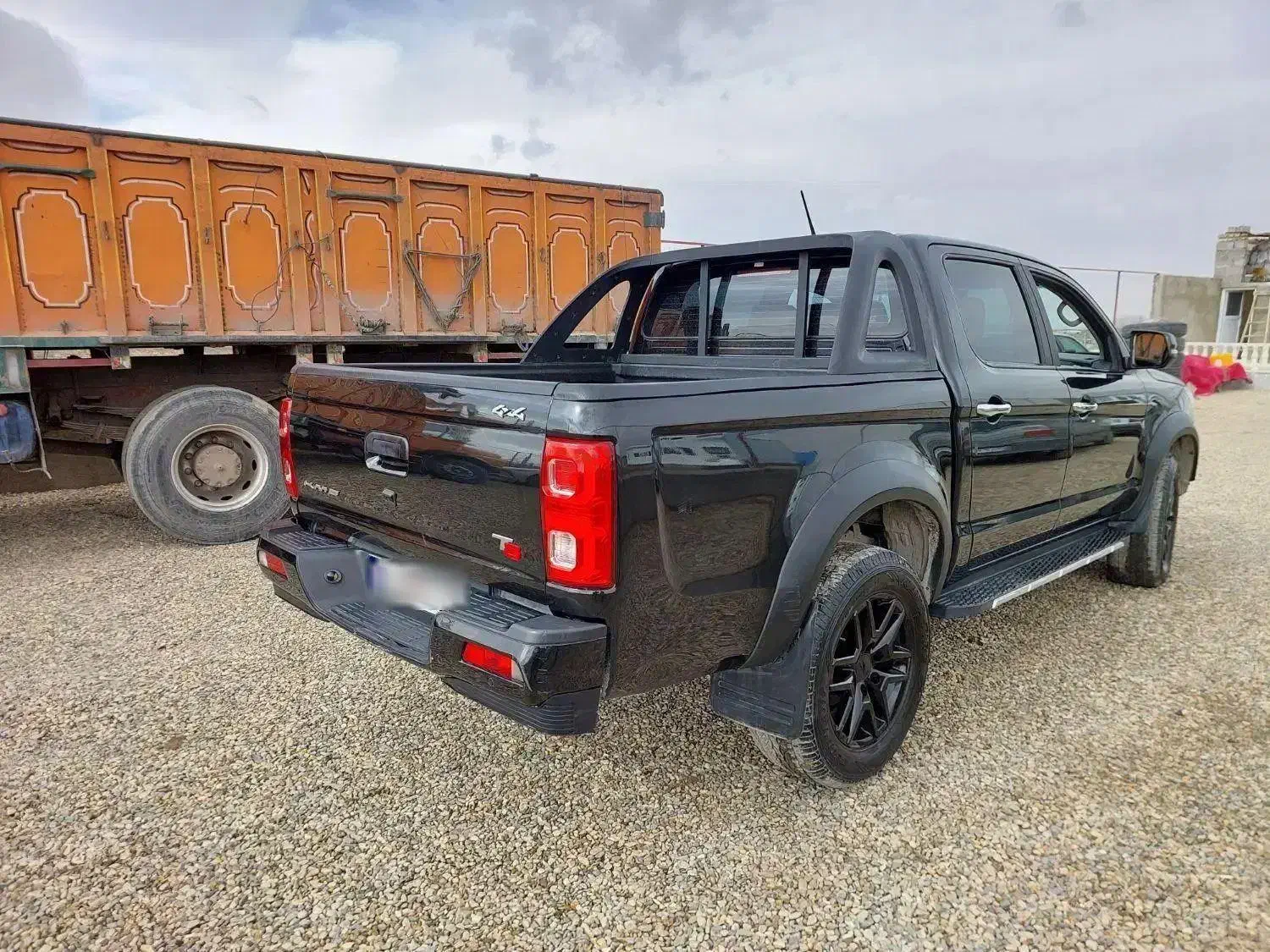 کی ام سی تی ۸ مدل ۱۴۰۲|خودرو سواری و وانت|همدان, |دیوار