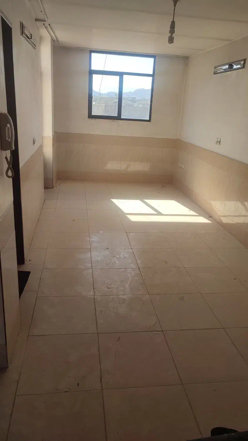 اجاره آپارتمان|اجارهٔ آپارتمان|خمینی‌شهر, |دیوار