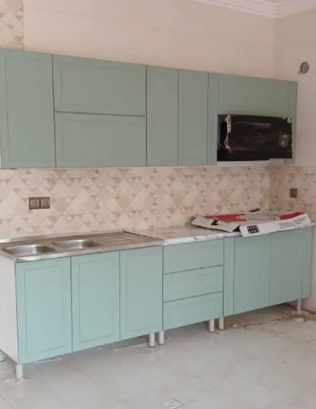 ۶متر کابینت آشپزخانه ممبران با دستگیره برنیی|مصالح و تجهیزات ساختمان|اسدآباد, |دیوار