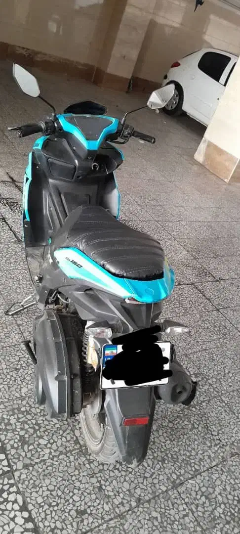 آیروکس ۱۵۰ سی سی|موتورسیکلت|کرج, شاهینویلا|دیوار