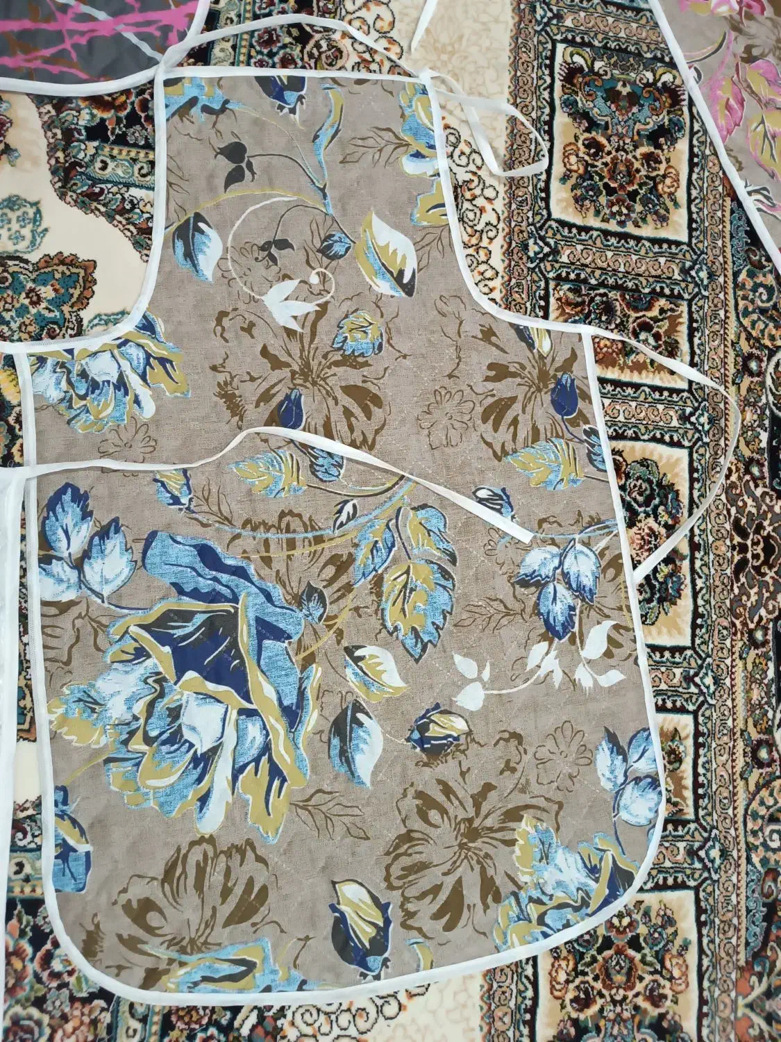 پیش بند|رختخواب، بالش، پتو|سنندج, |دیوار