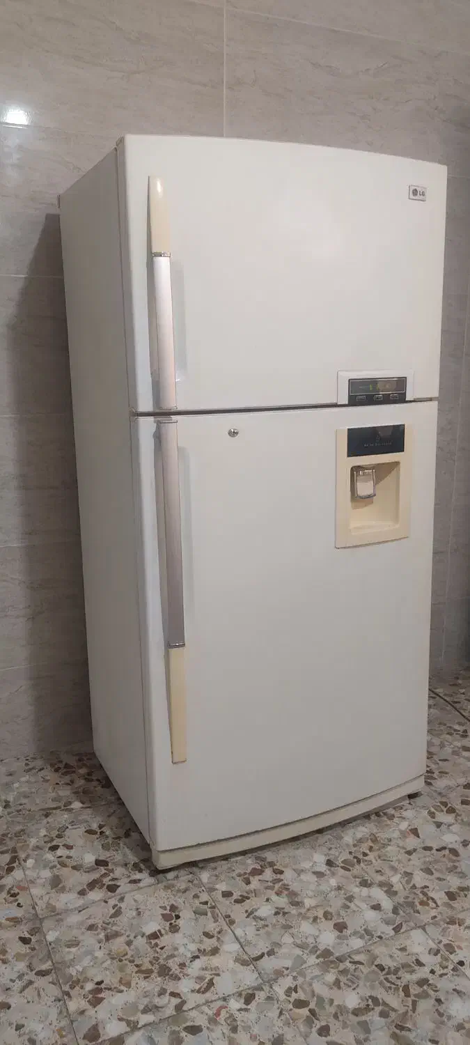 یخچال فریزر الجی کاملا سالم با سرمادهی بالا|یخچال و فریزر|بابل, |دیوار