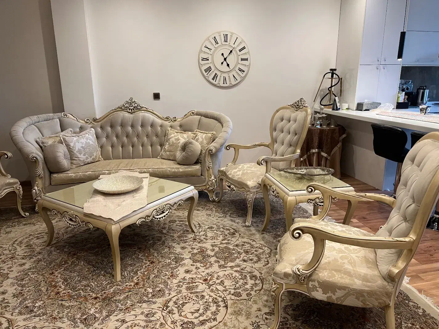 مبلمان کلاسیک ۱۰ نفره|مبلمان خانگی و میز عسلی|تهران, کوی بیمه|دیوار