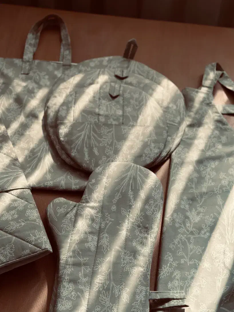 قبول سفارشات عمده ملزومات اشپزخانه اماده همکاری|سفره، حوله، دستمال آشپزخانه|قدس, شهرک فرزان|دیوار