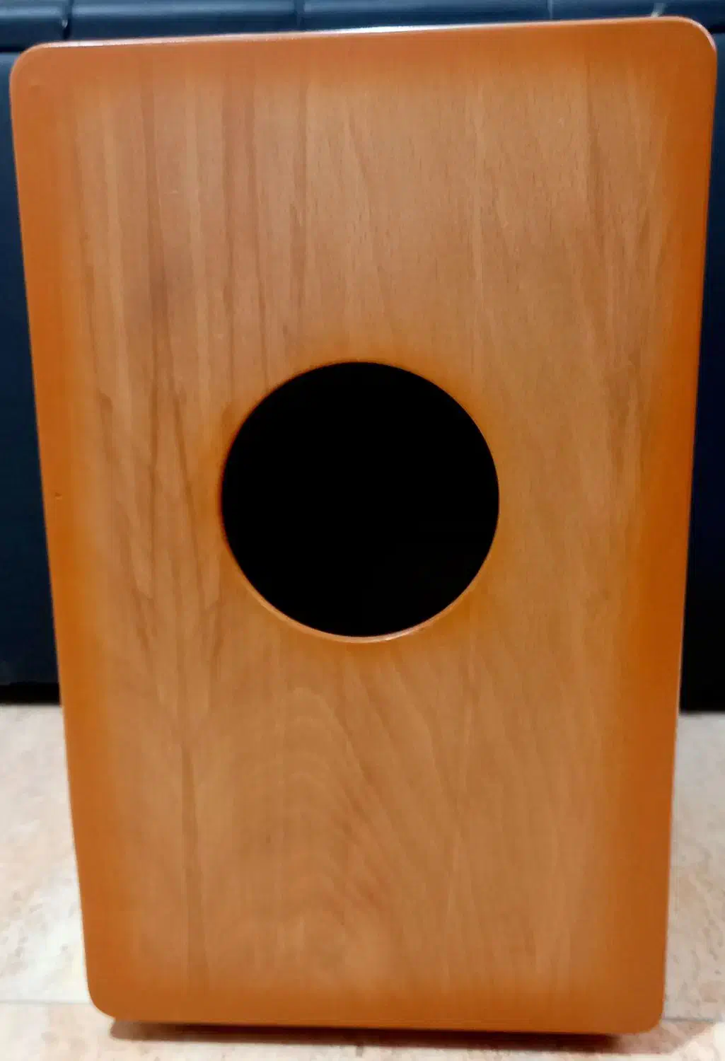 کاخن Ango|درام و پرکاشن|قدس, شهر‌قدس|دیوار