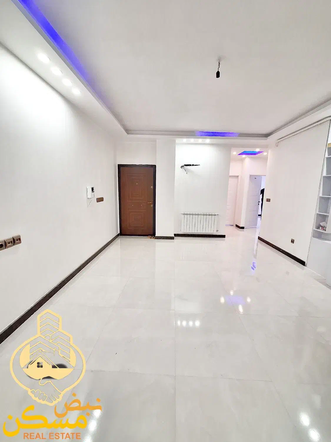 آپارتمان //81متری در لوکیشن خوب// کلیدنخورده|فروش آپارتمان|فومن, |دیوار