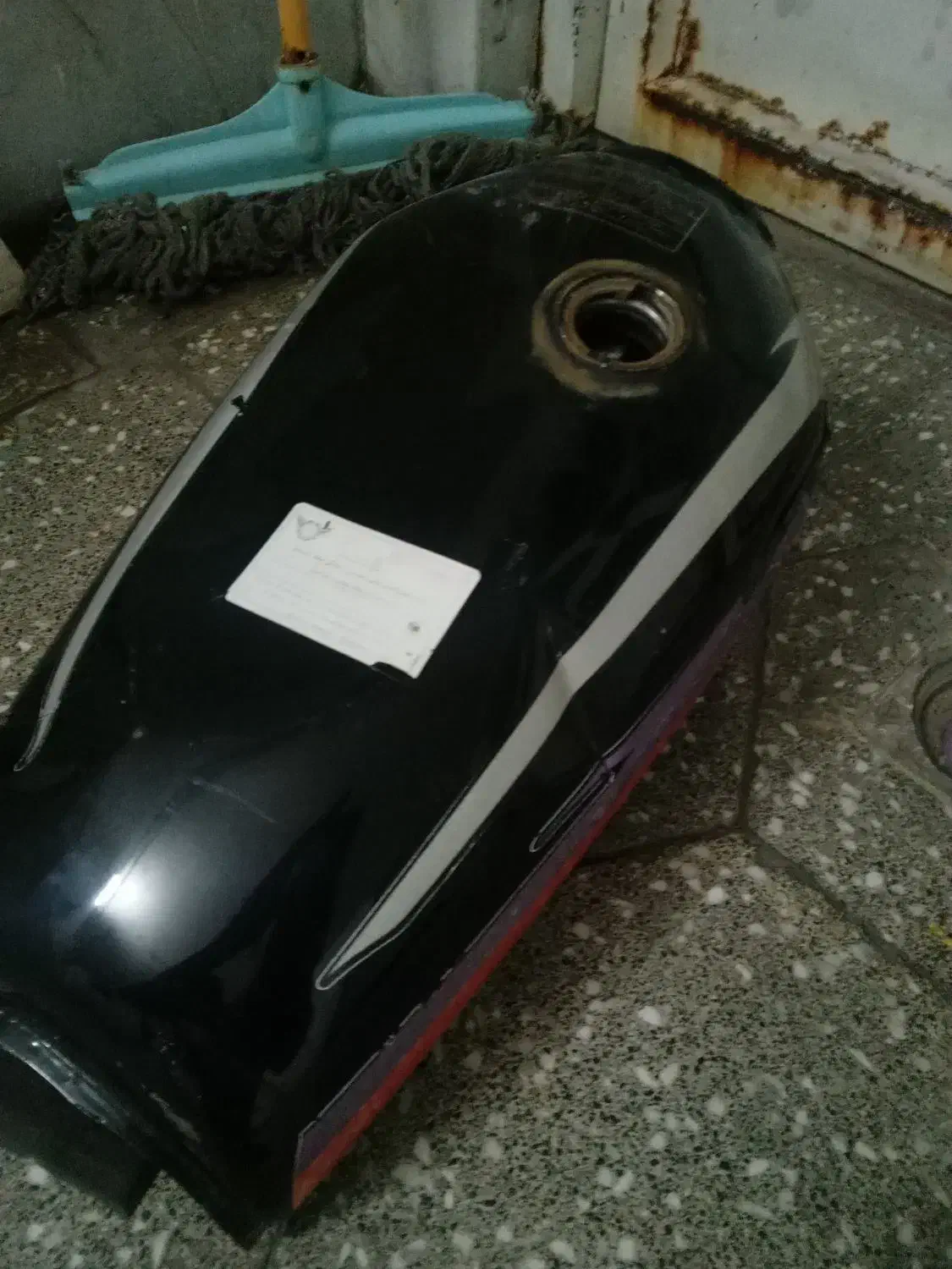 باک به همراه دری بقل|قطعات یدکی و لوازم جانبی|قم, فرهنگیان و شهربانی|دیوار