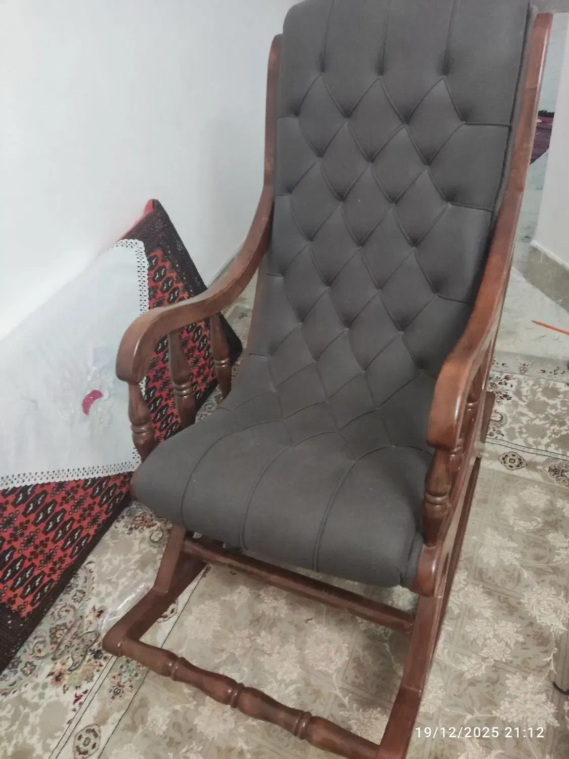 صندلی|صندلی و نیمکت|شاهرود, |دیوار