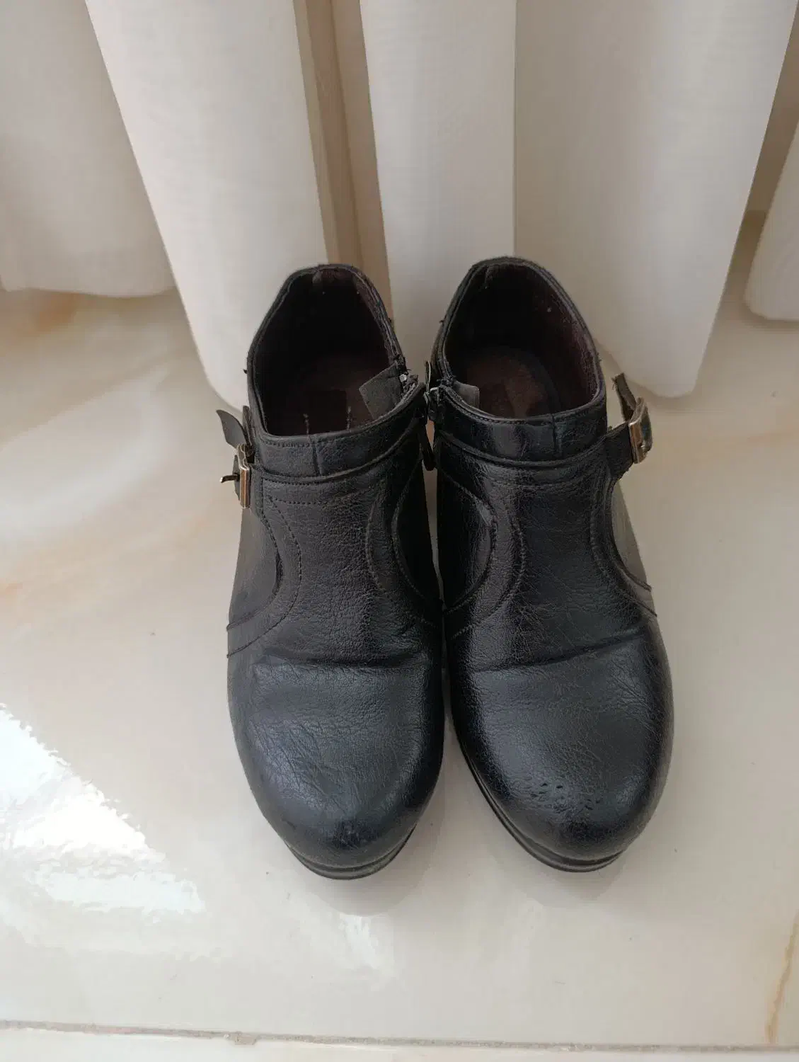 نیم بوت( پوتین) زنانه سایز ۳۷|کیف، کفش، کمربند|اسفراین, |دیوار