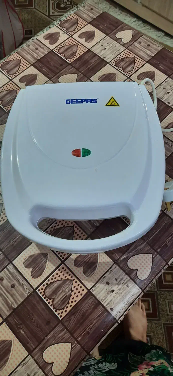 کیک ساز و شیرینی ساز ۱۲ قطعه geepas|اجاق گاز و لوازم برقی پخت‌وپز|نجف‌آباد, مجاهد شمالی|دیوار