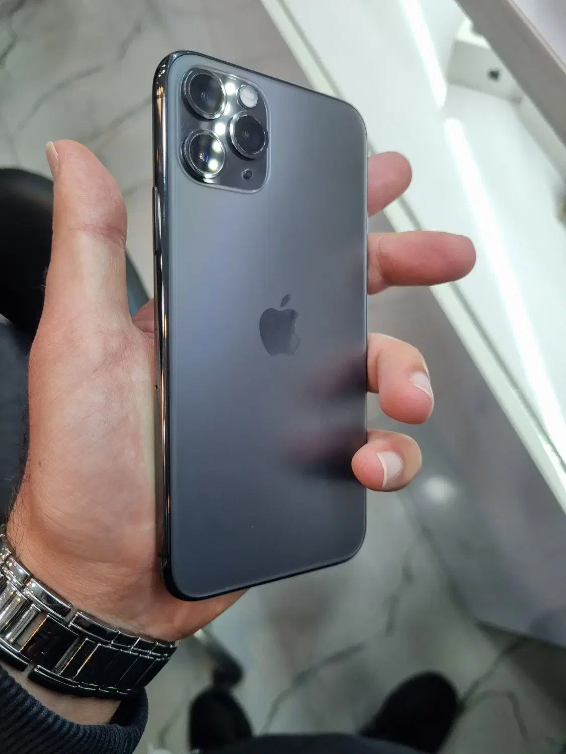 آیفون ۱۱ پروو|موبایل|اصفهان, باغ دریاچه|دیوار