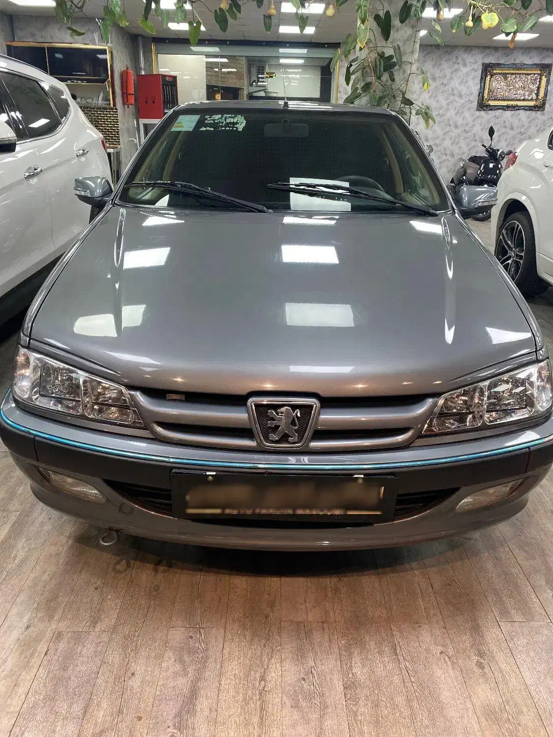 پارس مدل ۹۸درحدخشک|خودرو سواری و وانت|رشت, یخسازی|دیوار