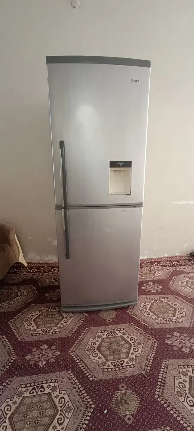 فروش و خریدار یخچال و فریزر|یخچال و فریزر|تهران, جمال‌زاده|دیوار