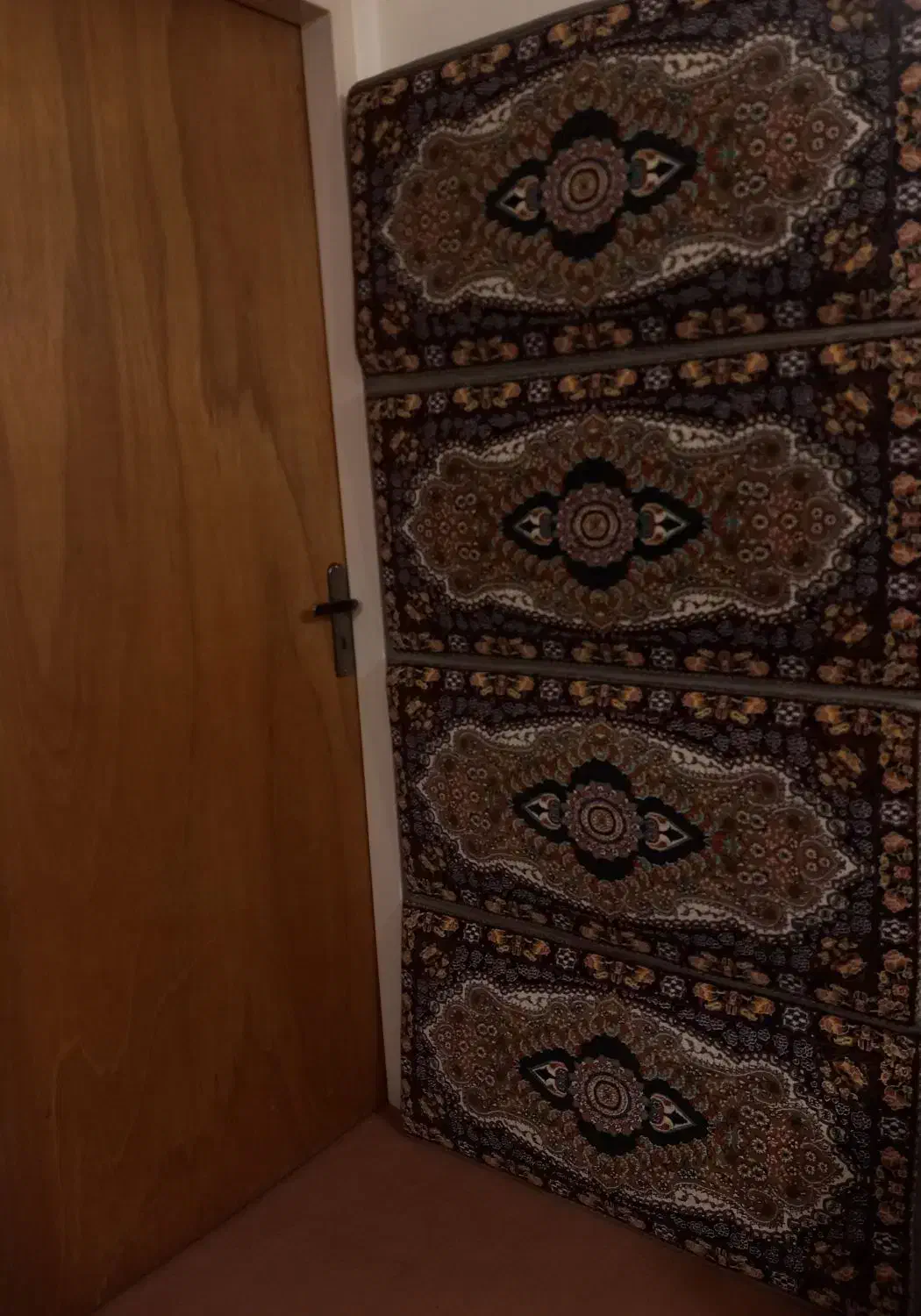 پشتی سنتی|پشتی|اندیشه, اندیشه فاز ۳|دیوار