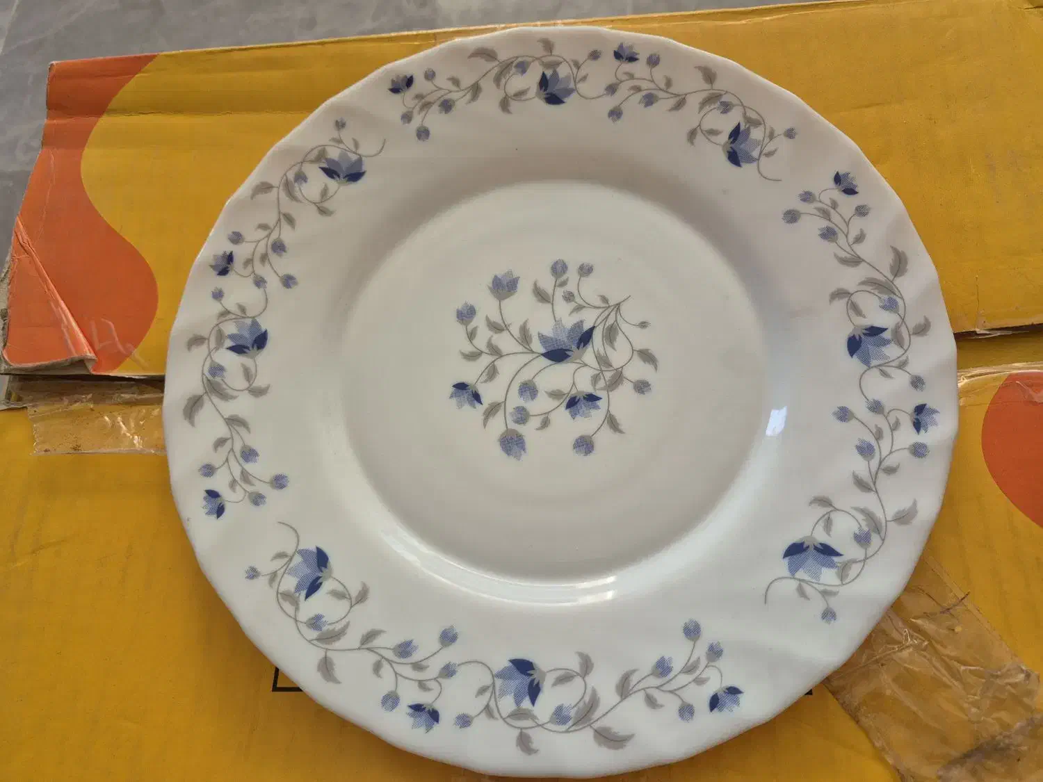 سرویس ۶ نفره پارس اوپال ۴۱ تکه|ظروف سرو و پذیرایی|شیراز, جوادیه|دیوار