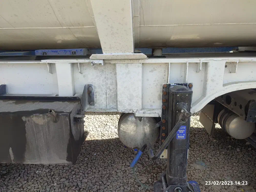 تانکر سوخت سه محور  (تیغه تانک )|خودرو سنگین|اسلام‌شهر, شهرک لاله|دیوار