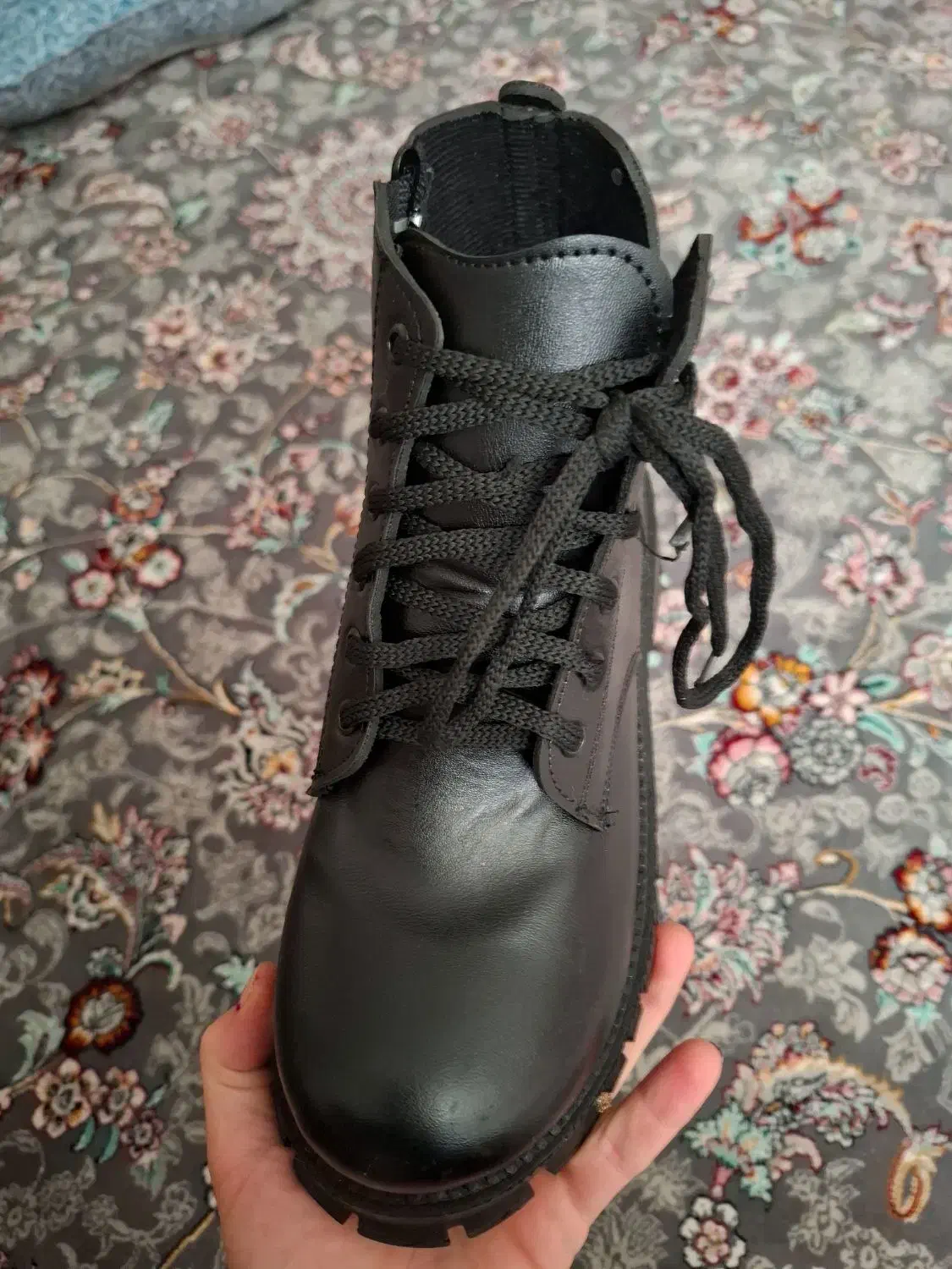 نیم بوت|کیف، کفش، کمربند|قرچک, زیبا شهر|دیوار