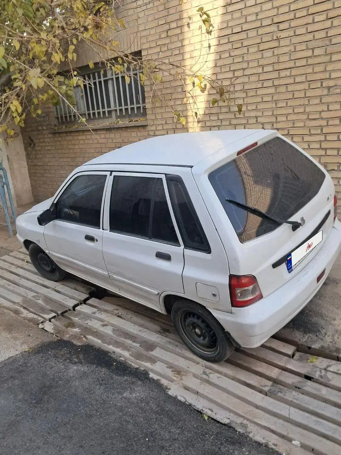 پراید ۱۱۱کم کار مدل ۹۲|خودرو سواری و وانت|اصفهان, سیچان|دیوار